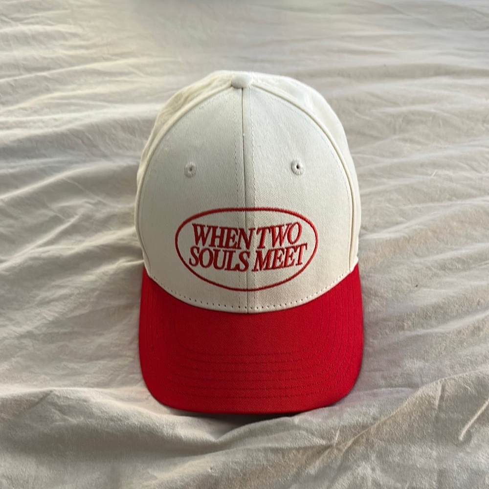 "When Two Souls Meet" trucker hat by Twin Flames